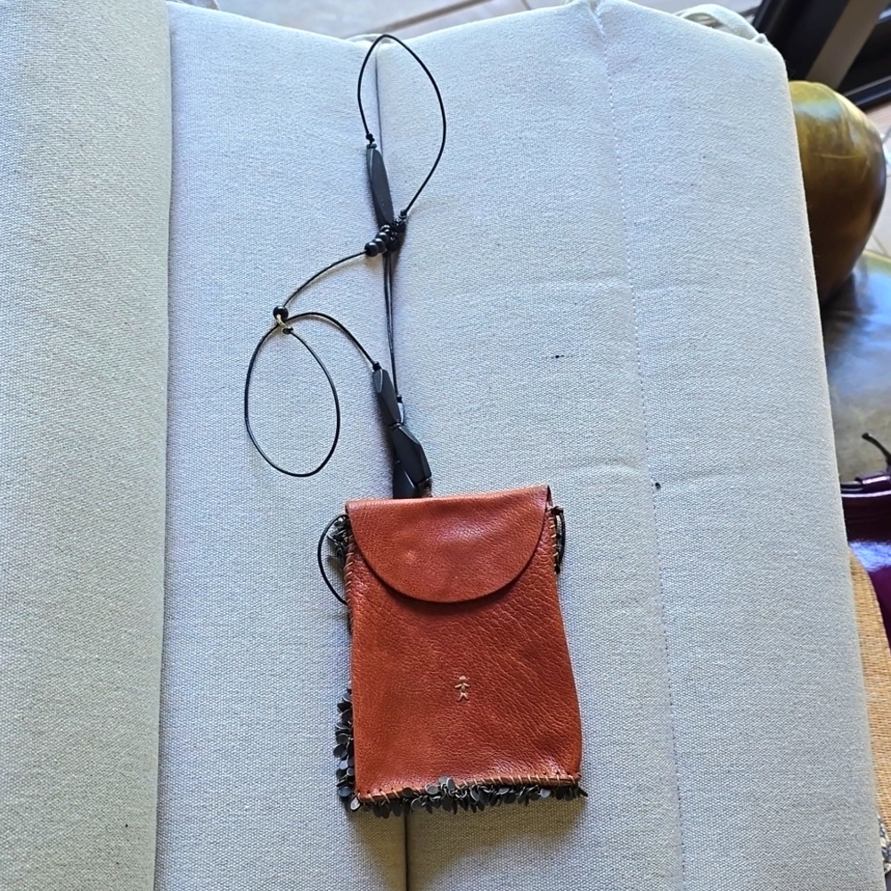 HENRY BEGUELINSoft leather cross body pouchChocolate brown with black sequin